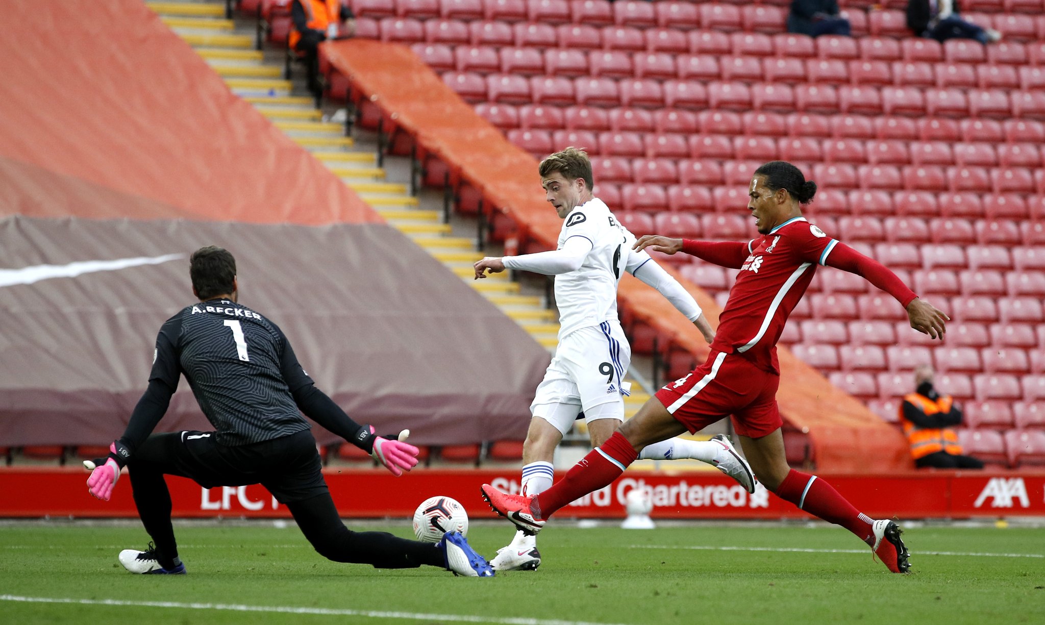 見證卡塔爾 見證卡塔爾